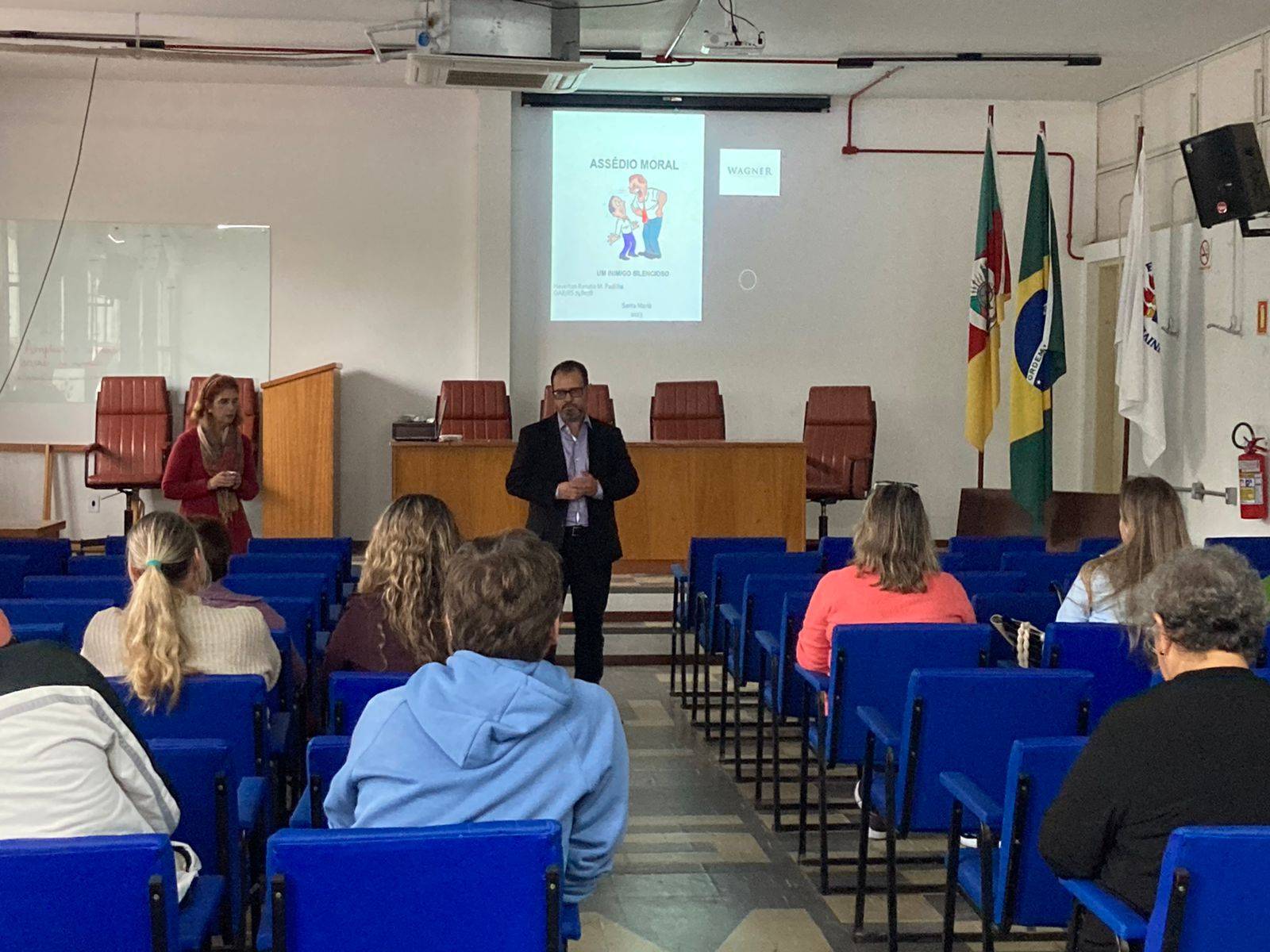 Assufsm e assessoria jurídica promovem reunião setorial no CCS