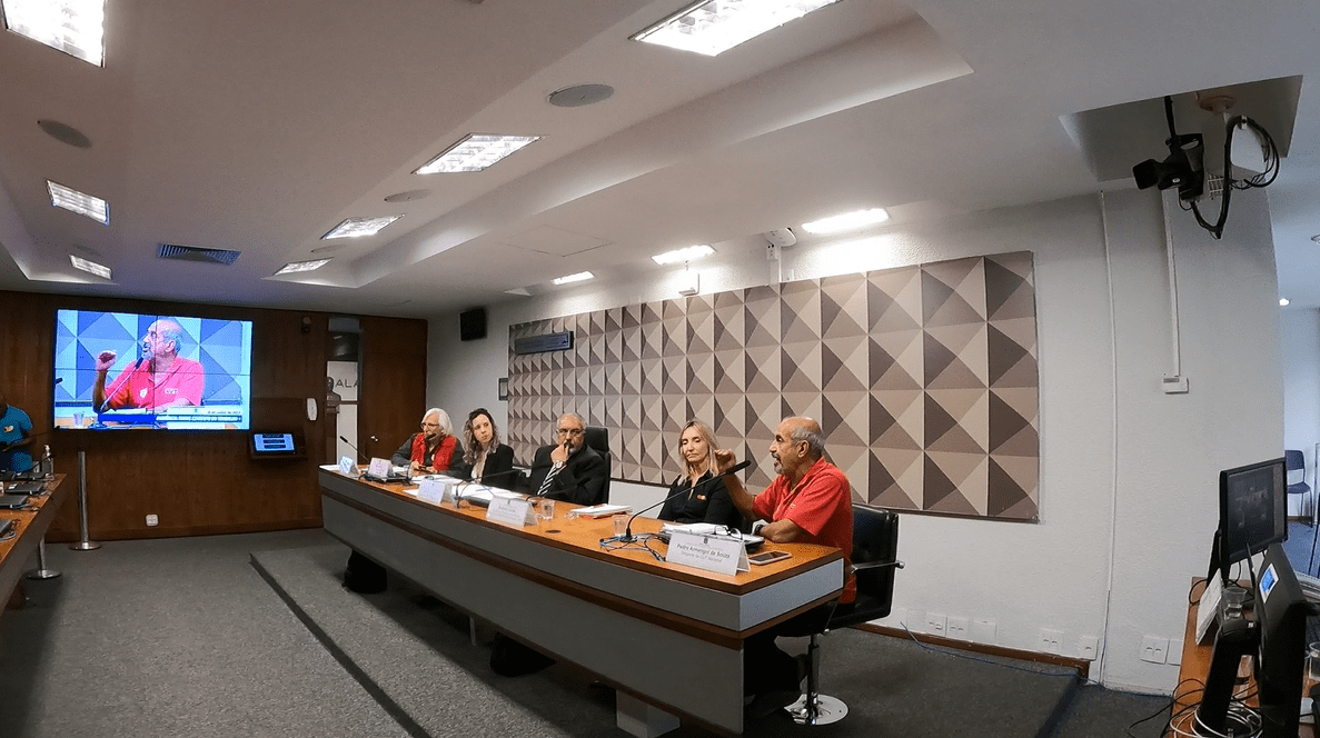 FASUBRA Sindical foi recebida pelo Senador Paulo Paim