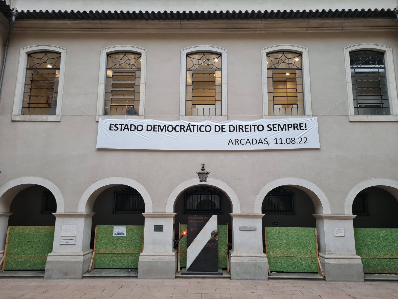 FASUBRA assina e apoia “Carta pela Democracia”