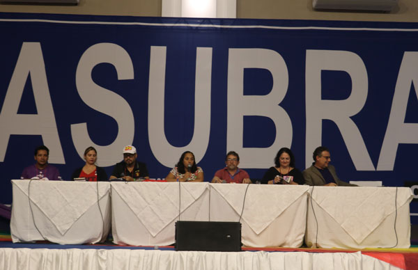 Assufsm no 23º Confasubra: 2º dia de Congresso debate conjuntura política e econômica do país