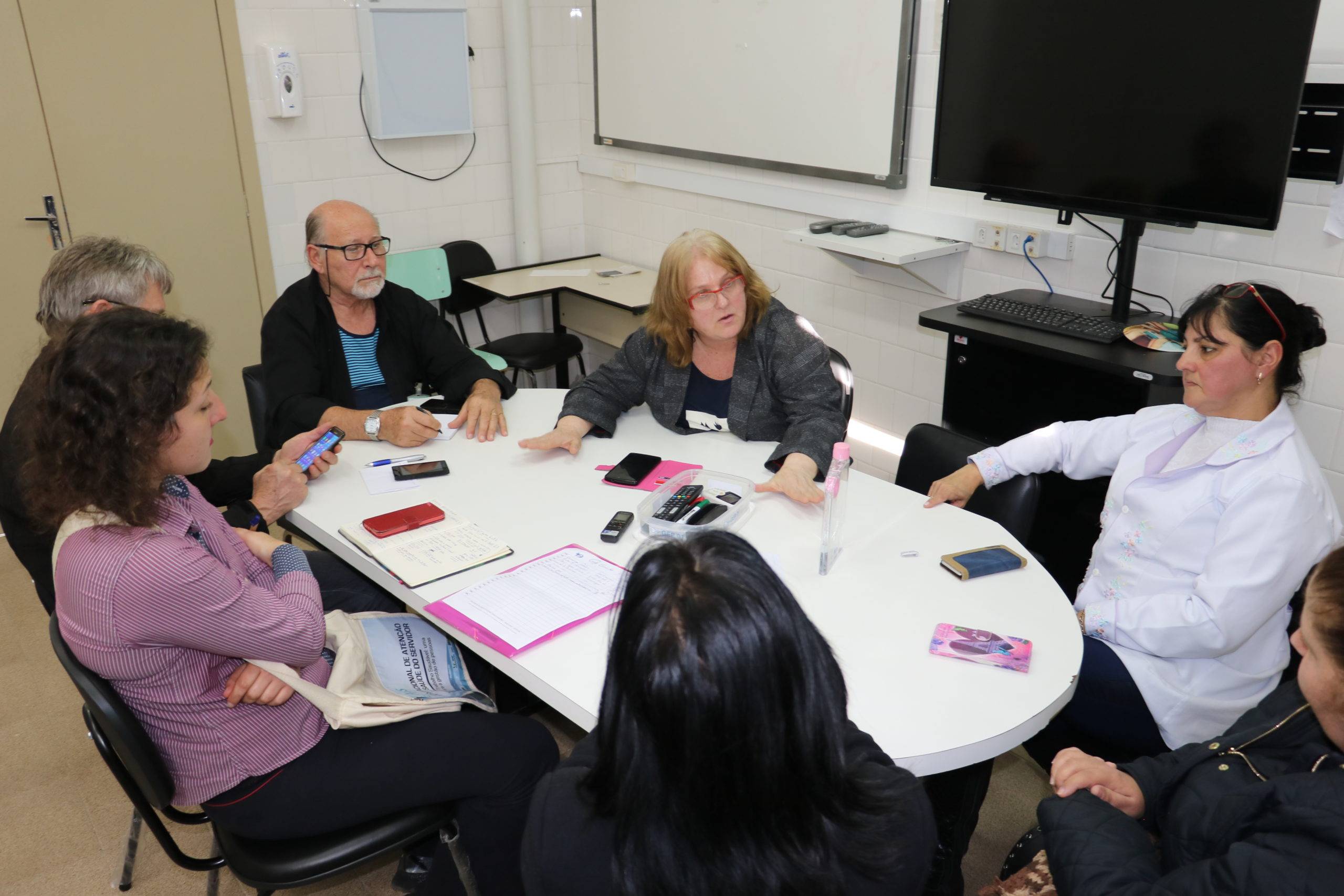 GT Saúde decide delegados para Seminário de Hospitais Universitários em Brasília