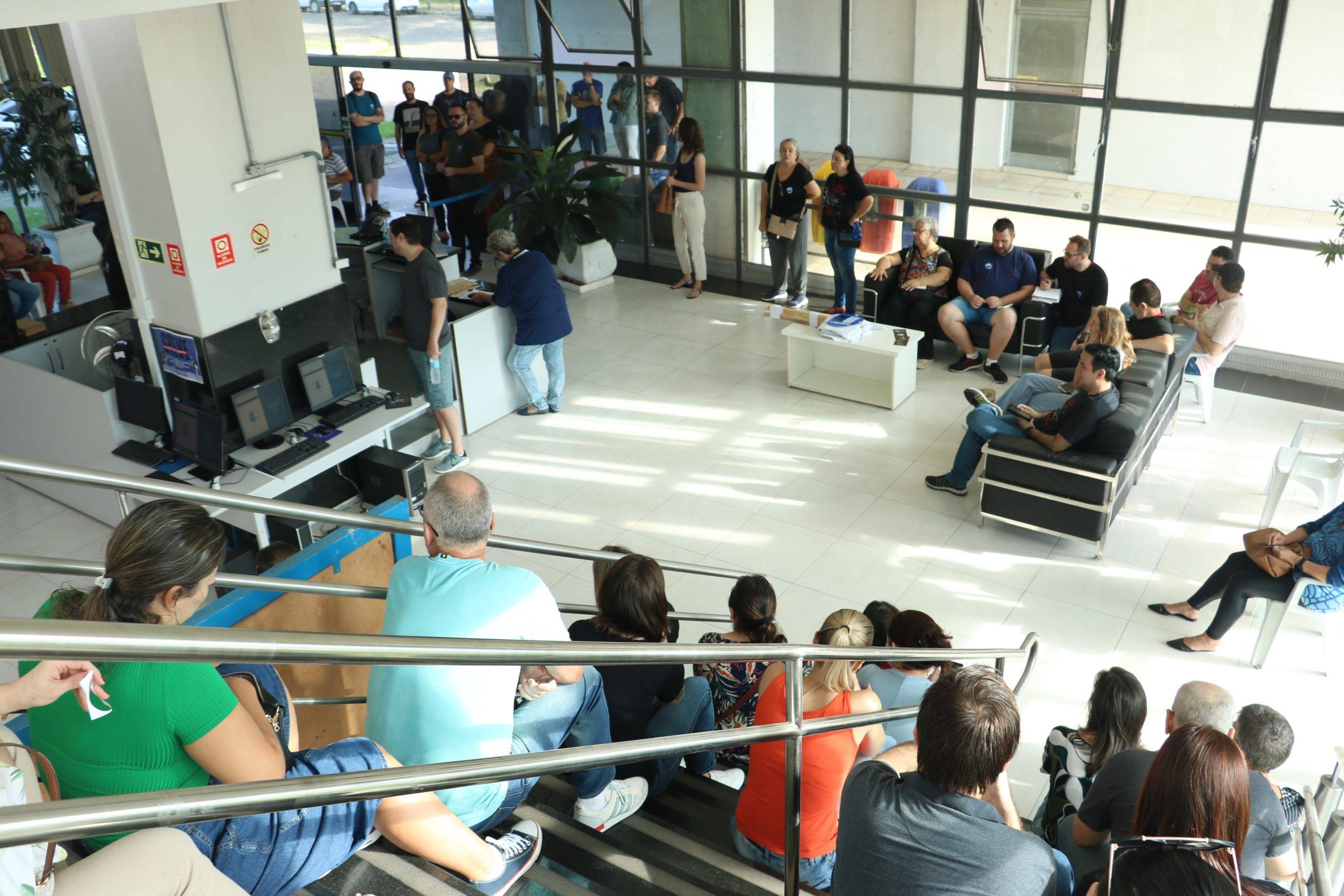 19° dia de greve: Assembleia da categoria traz informes de mobilização e discute pautas da greve