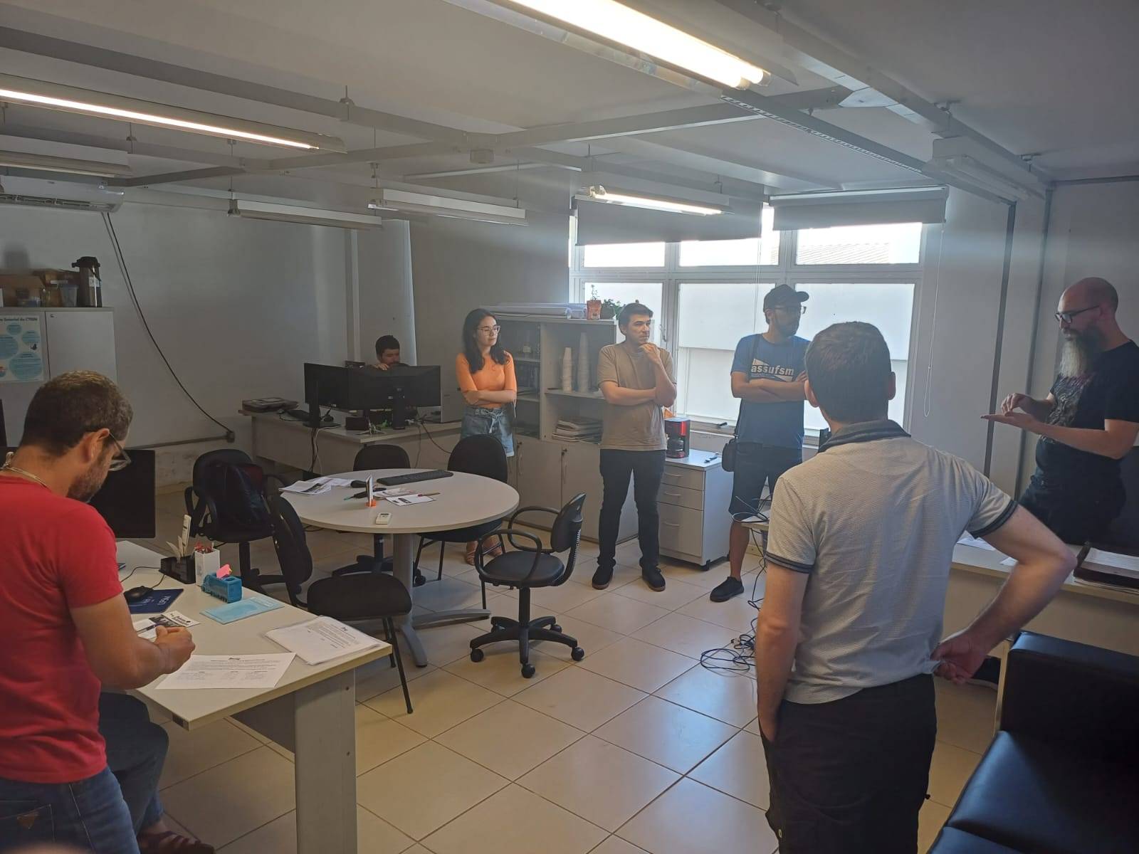 GT PGD inicia visitas em setores da UFSM com abaixo-assinado