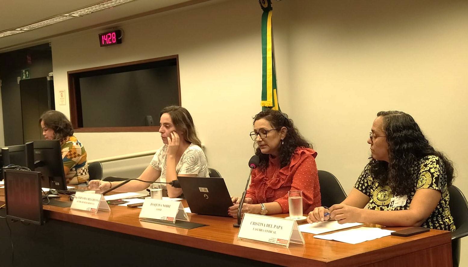 FASUBRA participa de audiência sobre redistribuição de cargos efetivos ocupados e vagos