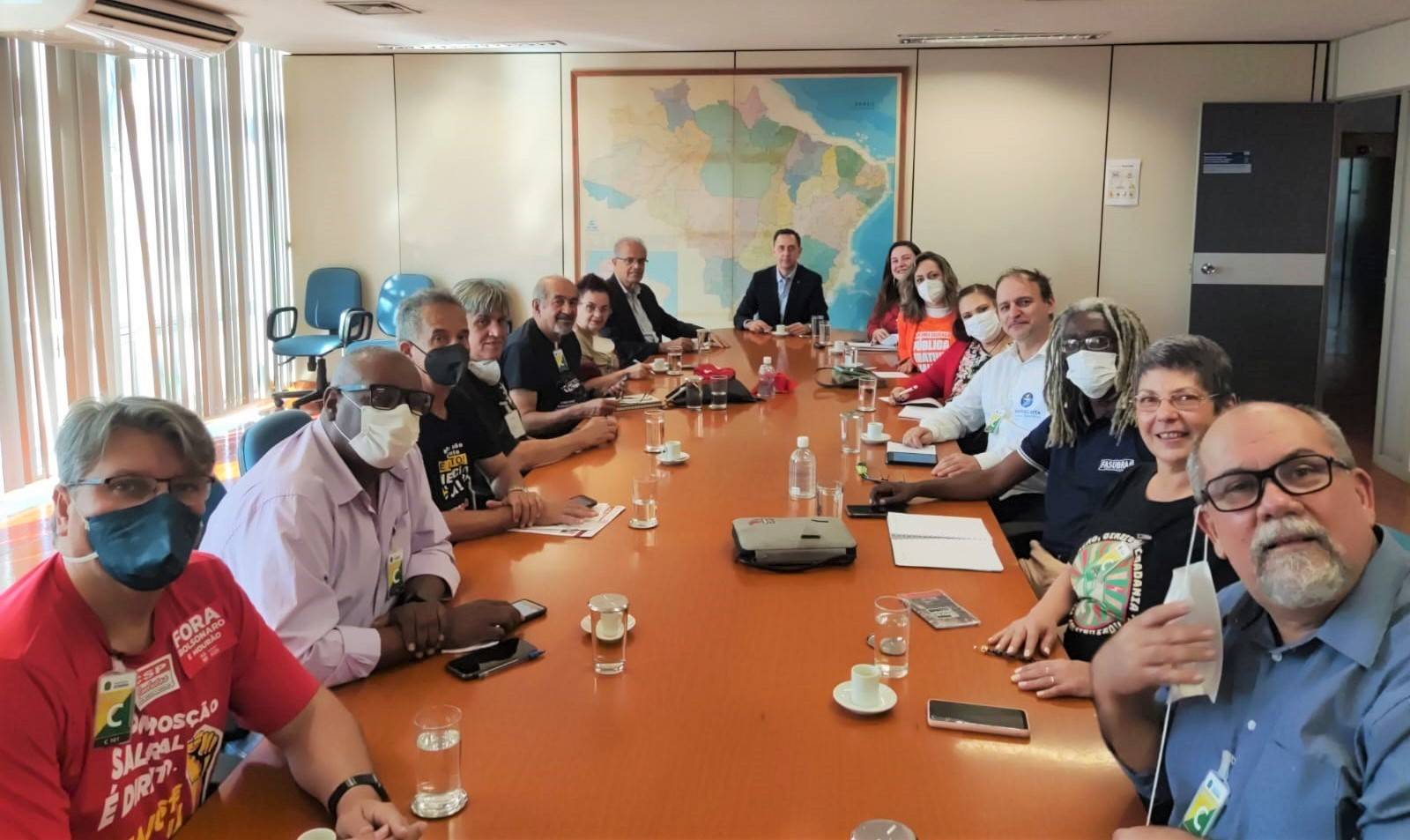 FONASEFE se reúne com o Ministério da Economia para discutir orçamento para 2023 para reposição salarial dos SPFs