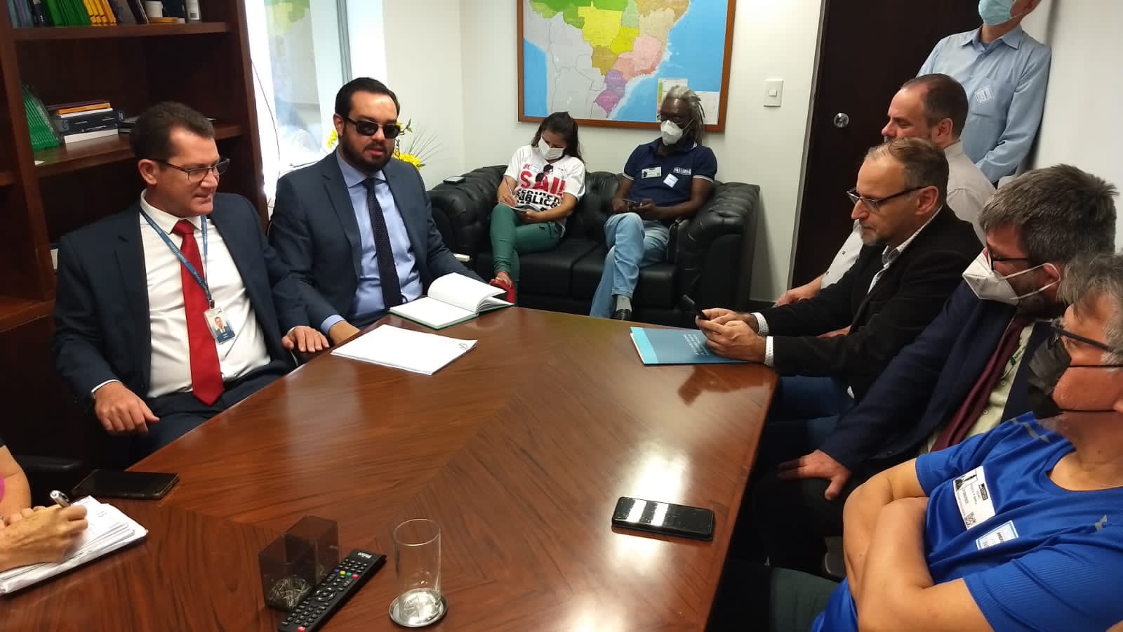 Representantes do FONASEFE se reúnem no Senado para tratar da LOA 2023 