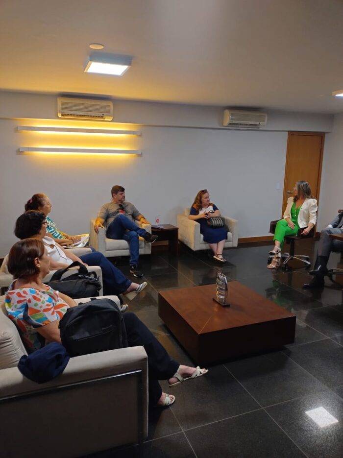 Dirigentes da Fasubra Sindical participam de reunião com a Andifes em resposta ao Ofício 164/2024