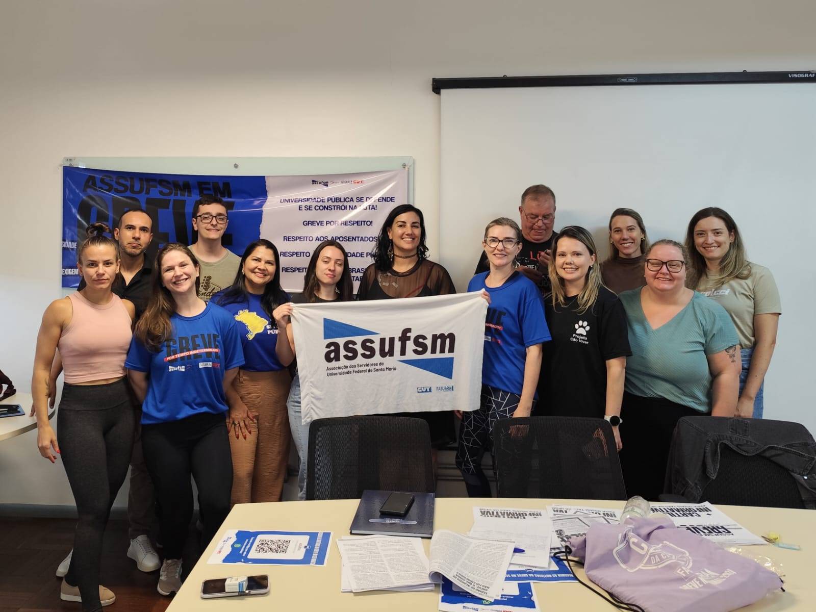 23º dia de greve: mobilizações se intensificam com visitas aos campi da UFSM