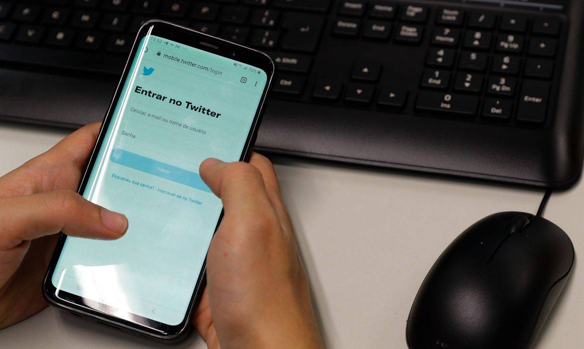 Ministério da Justiça obriga retirar conteúdo com apologia à violência de redes sociais